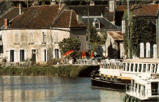 The Canal de Bourgogne.