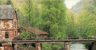 A scene along the Gorges du Tarn.