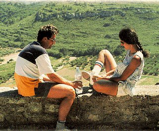 Enjoy a roadside picnic in Provence.