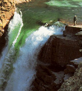 The magnificent Wilberforce Falls.