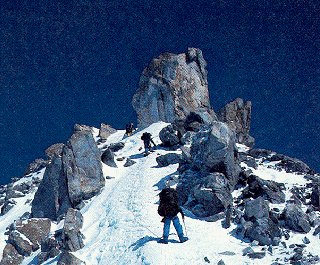 CLimbers at 16,500 feet on West Buttress route.