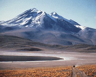 Explore the world's largest active volcano.