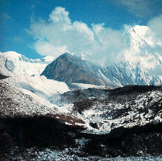 A view of Manaslu.